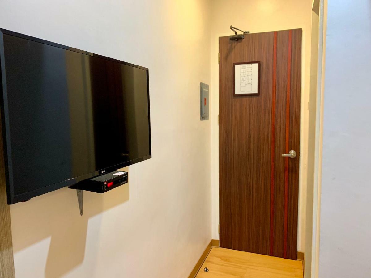 Davao Persimmon Suites Esterno foto