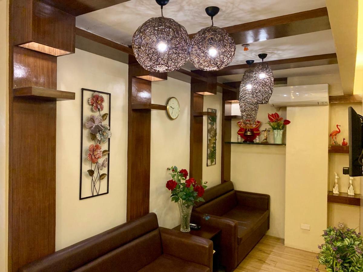 Davao Persimmon Suites Esterno foto