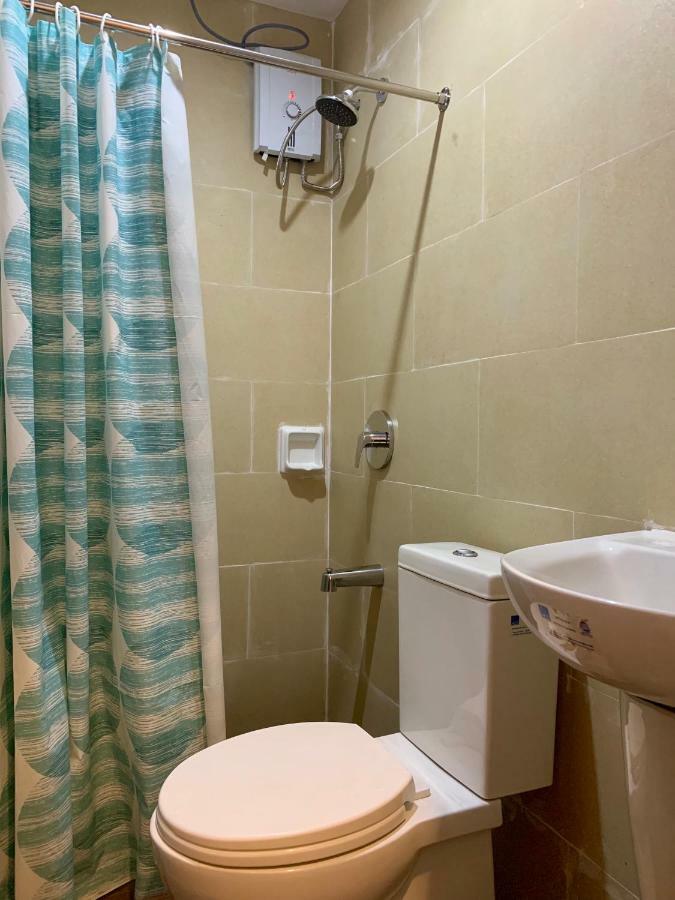 Davao Persimmon Suites Esterno foto