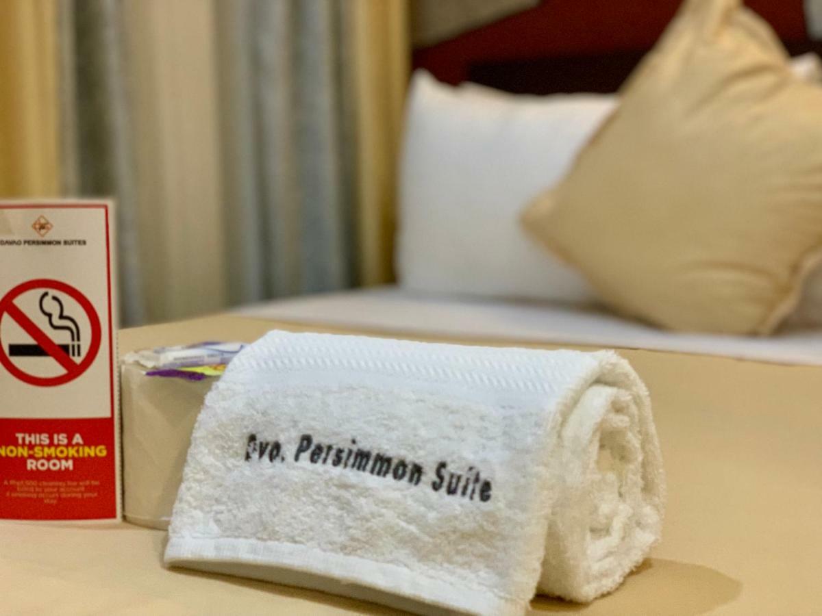 Davao Persimmon Suites Esterno foto